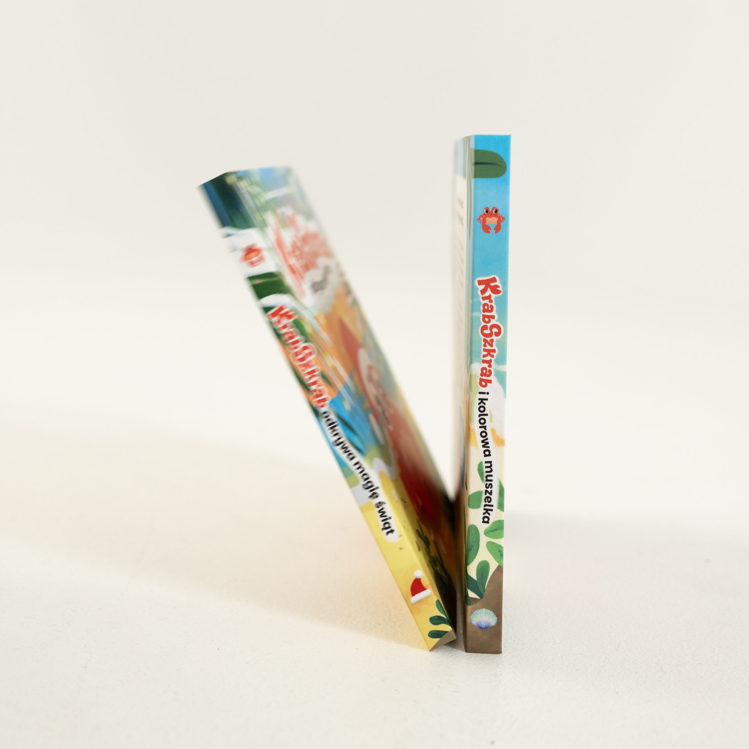 Zestaw: „Krab Szkrab i kolorowa muszelka” + „Krab Szkrab odkrywa magię Świąt” - obrazek 5